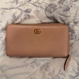Gucci Blush Leather Zip Wallet